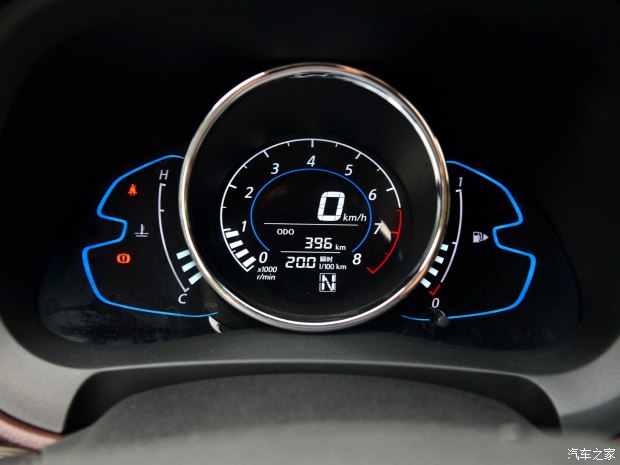 東風啟辰 啟辰M50V 2017款 基本型