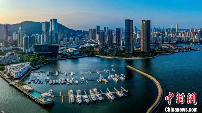 深圳市蛇口濱海文化創(chuàng)意街區(qū)。 廣東省文旅廳 供圖